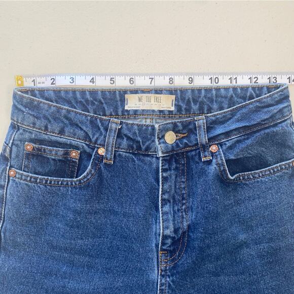 We the Free People High Rise Dark Wash Mom Jeans Tapered Straight Leg Size 26 - Picture 7 of 10